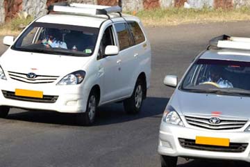 Toyota Innova Cab